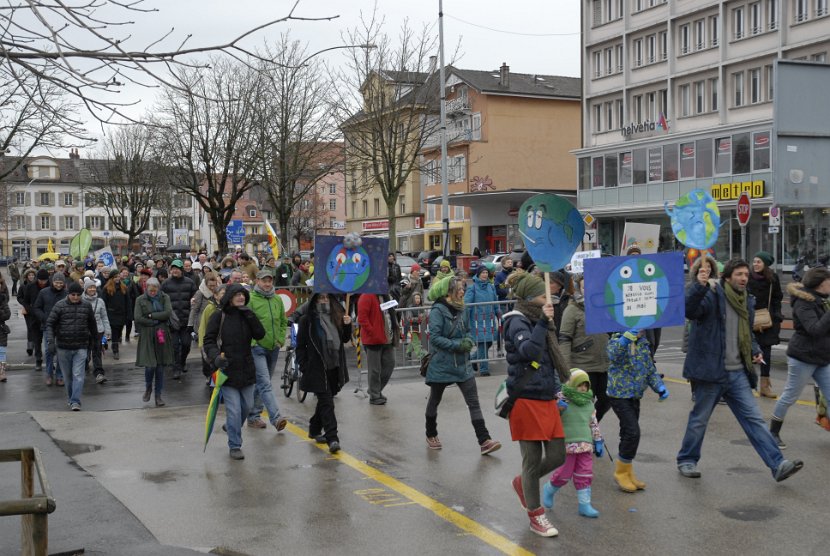 Marche pour le climat - Yverdon -001